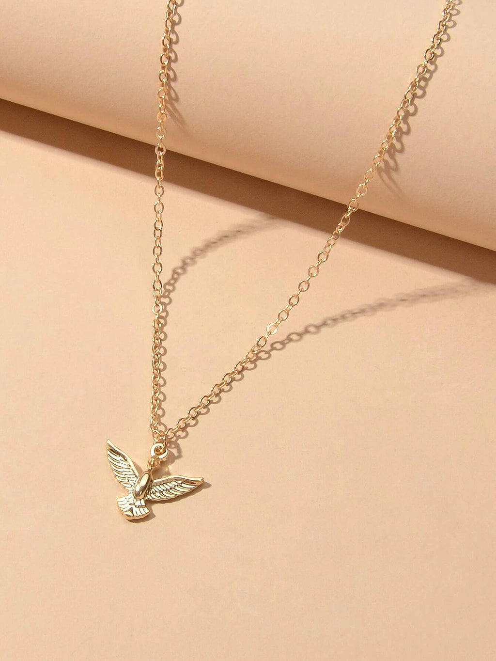 Fashion Accessories Minimalist Gold Chain Bird Pendant Necklace Women Jewellery