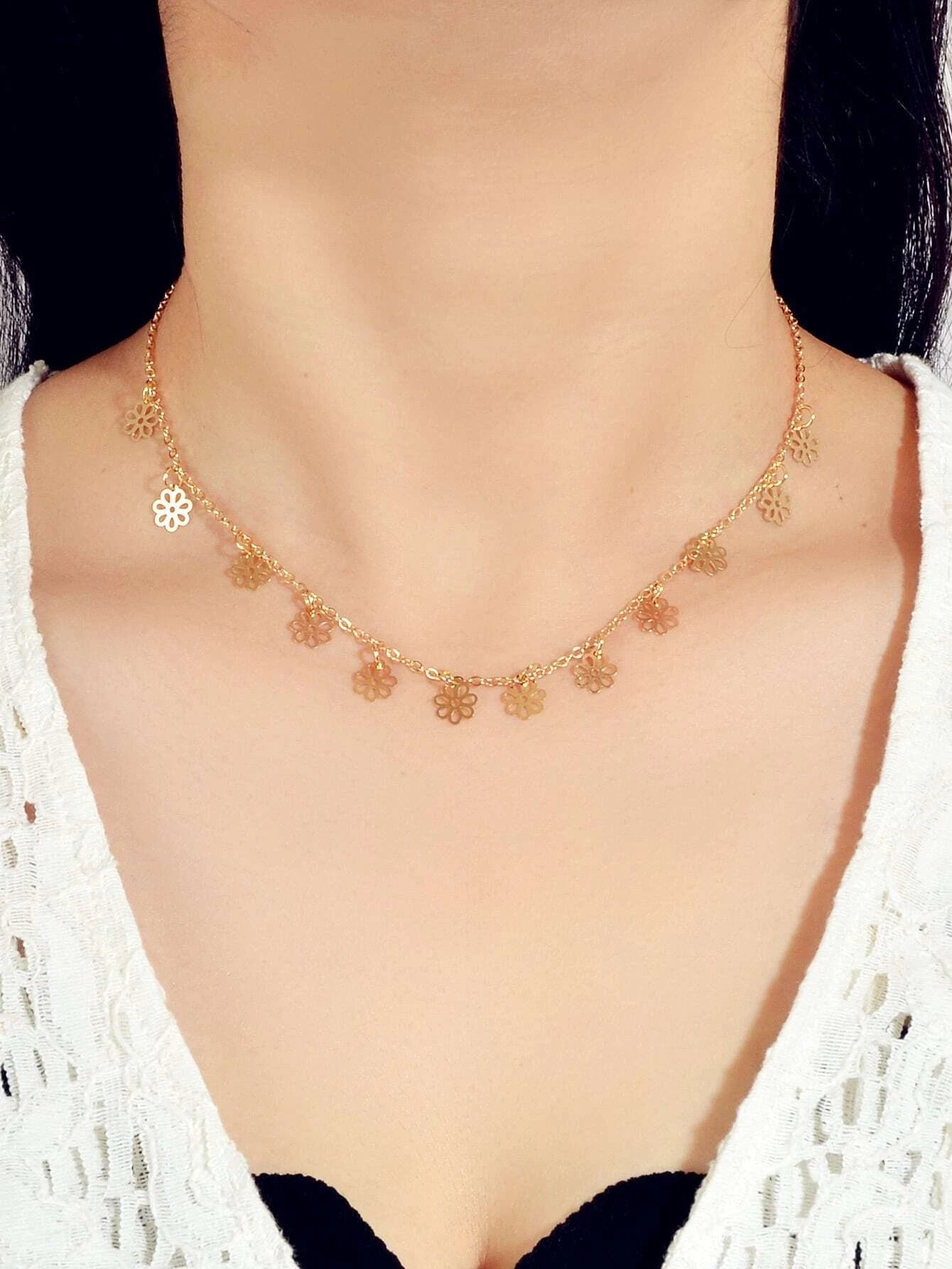 Minimalist Style Gold Silver Flower Charm Necklace Fashion Women Accessories